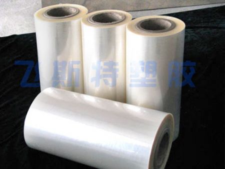 點(diǎn)擊查看詳細(xì)信息<br>標(biāo)題：BOPP抗靜電透明包裝膜 閱讀次數(shù)：4256